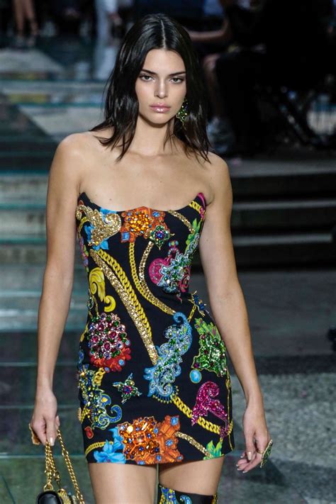 vestito versace kendall jenner|kendall jenner outfits.